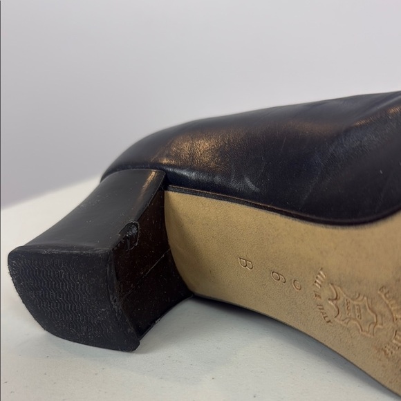 Vintage Amalfi Black Block 2” Heels Pumps with Patent Toe - Picture 9 of 10